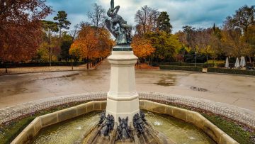 Fountain of the Fallen Angel